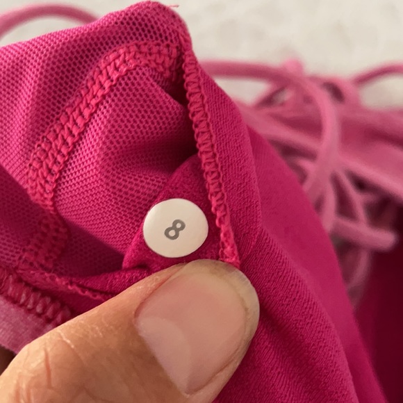 Lululemon free to be Wild bra size 8 - Picture 4 of 4